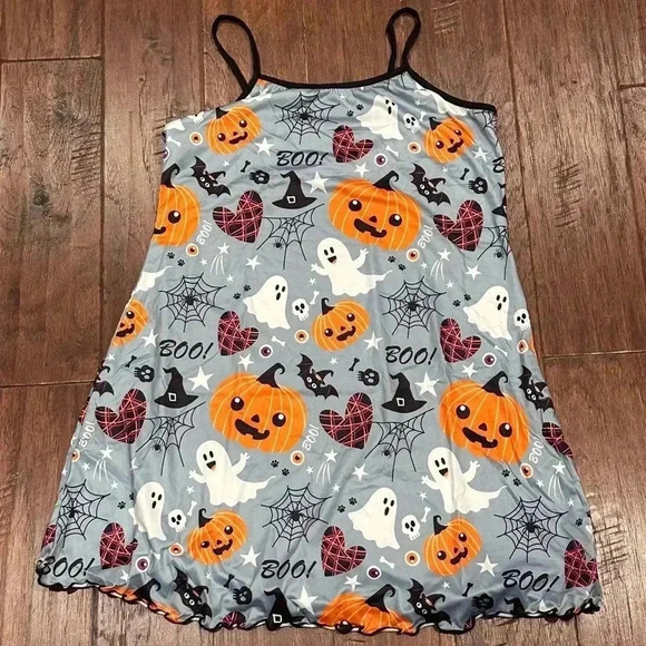 NWOT! Large Halloween Sleep Dress - Picture 2 of 7